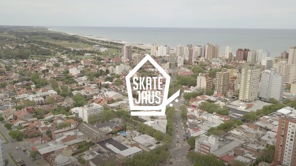 Skate Jaus
