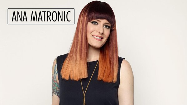 Live: Ana Matronic