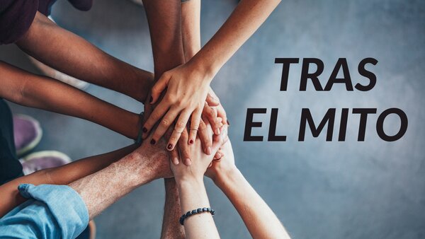 Tras el mito