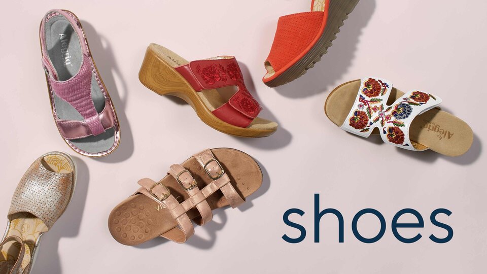 Live: L'Artiste by Spring Step: Footwear