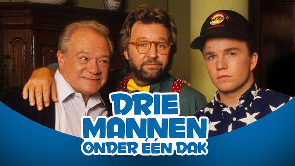 Drie mannen onder een dak