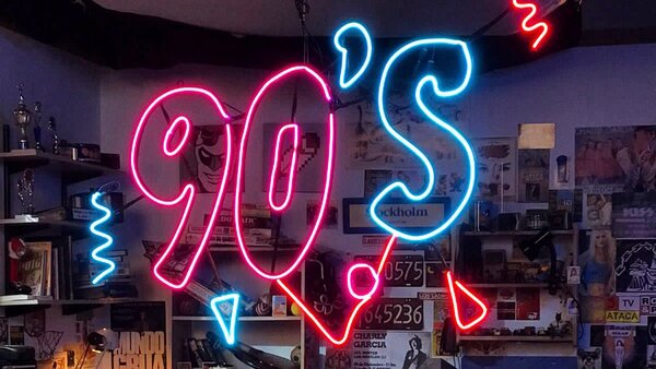 Los 90. La década que amamos odiar