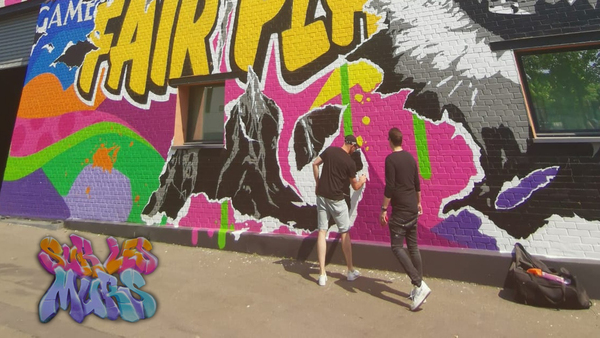 Sur les murs