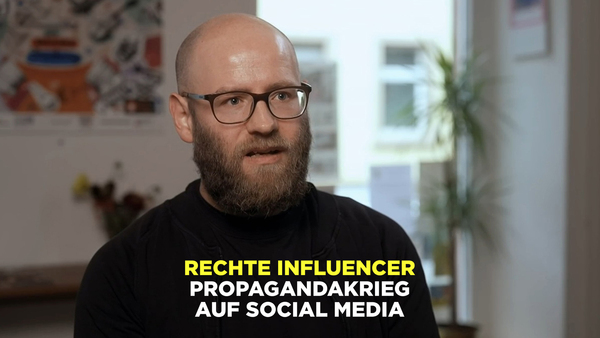 Rechte Influencer - Propagandakrieg auf Social Media
