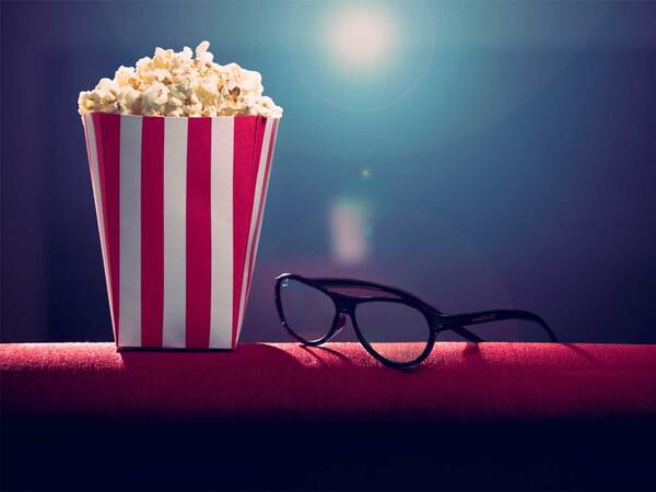 Movies & More - Kabir Singh (Ad-Free)